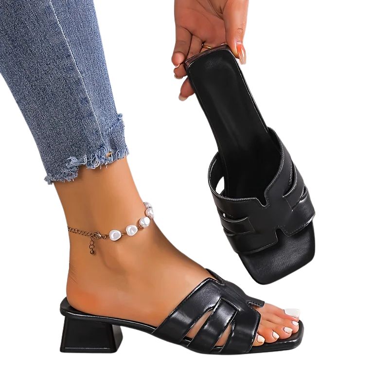 Sandales Oasis à Talons Carrés