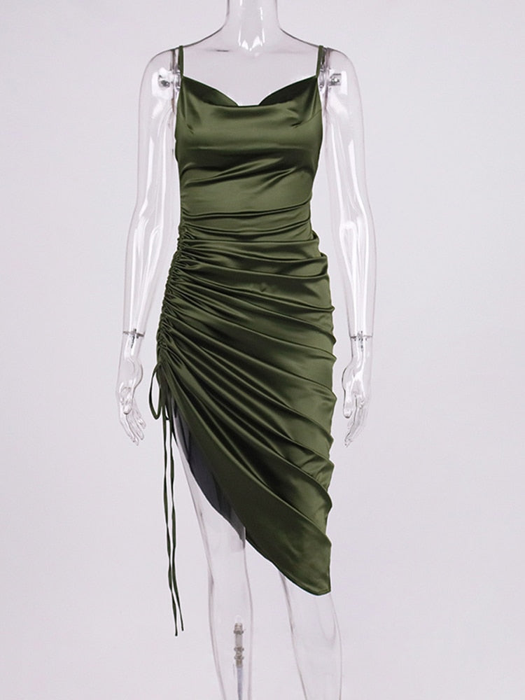 Tama - Robe de soirée longue froncée en satin