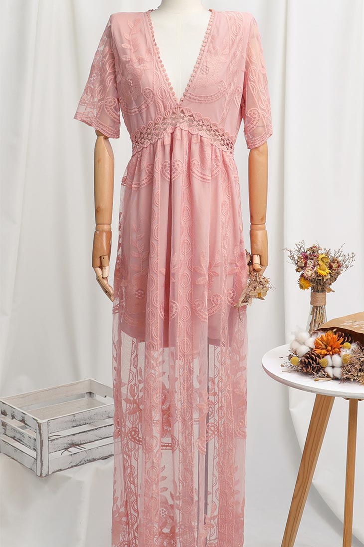 Langes schwarzes böhmisches Spitzenkleid – Seraphina
