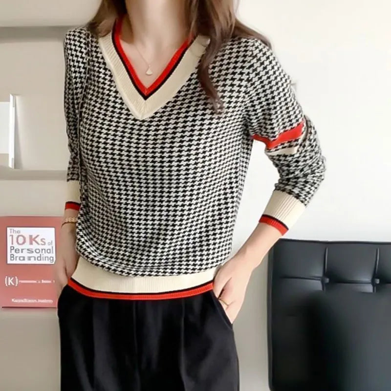 Hahnentritt-Pullover mit V-Ausschnitt für Damen