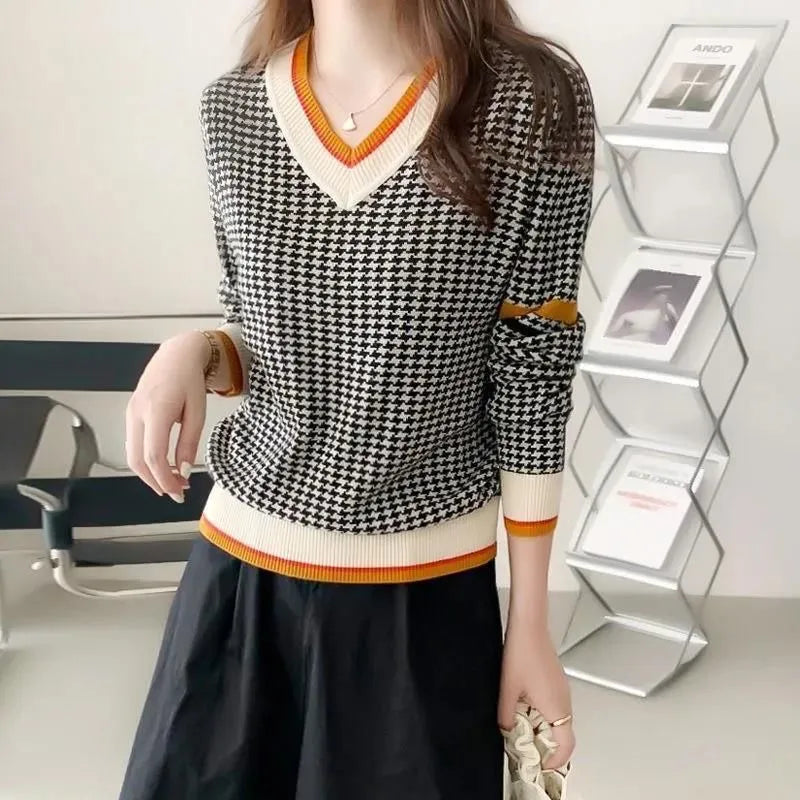 Hahnentritt-Pullover mit V-Ausschnitt für Damen