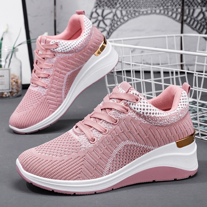 Outdoor-Schuhe mit Keilabsatz für Damen – Auslaufmodell