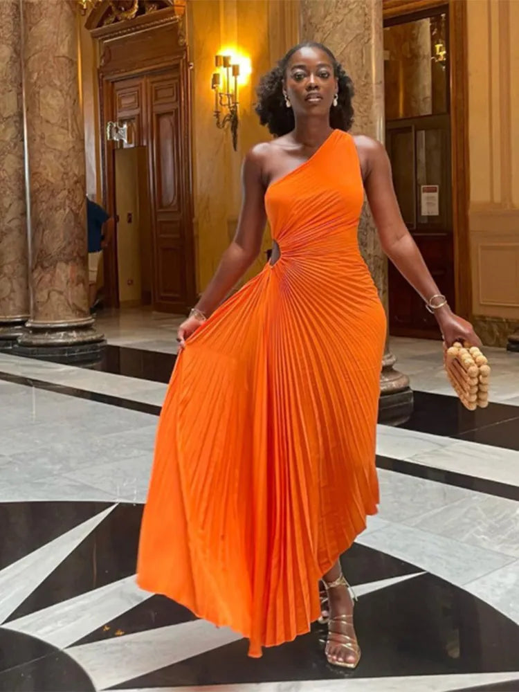 Orana – Gerafftes, pelziges Abendkleid für Damen