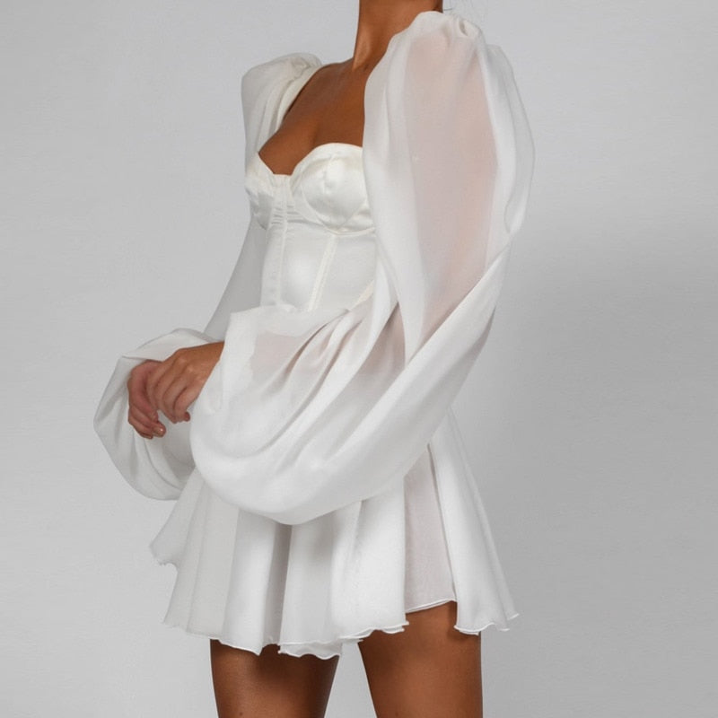 Sylvie – Elegantes weißes Abendkleid mit Laternenärmeln