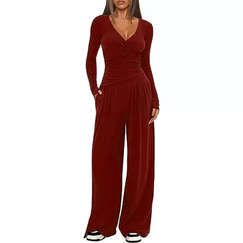Ensemble sportswear femme avec pantalon ample et manches longues