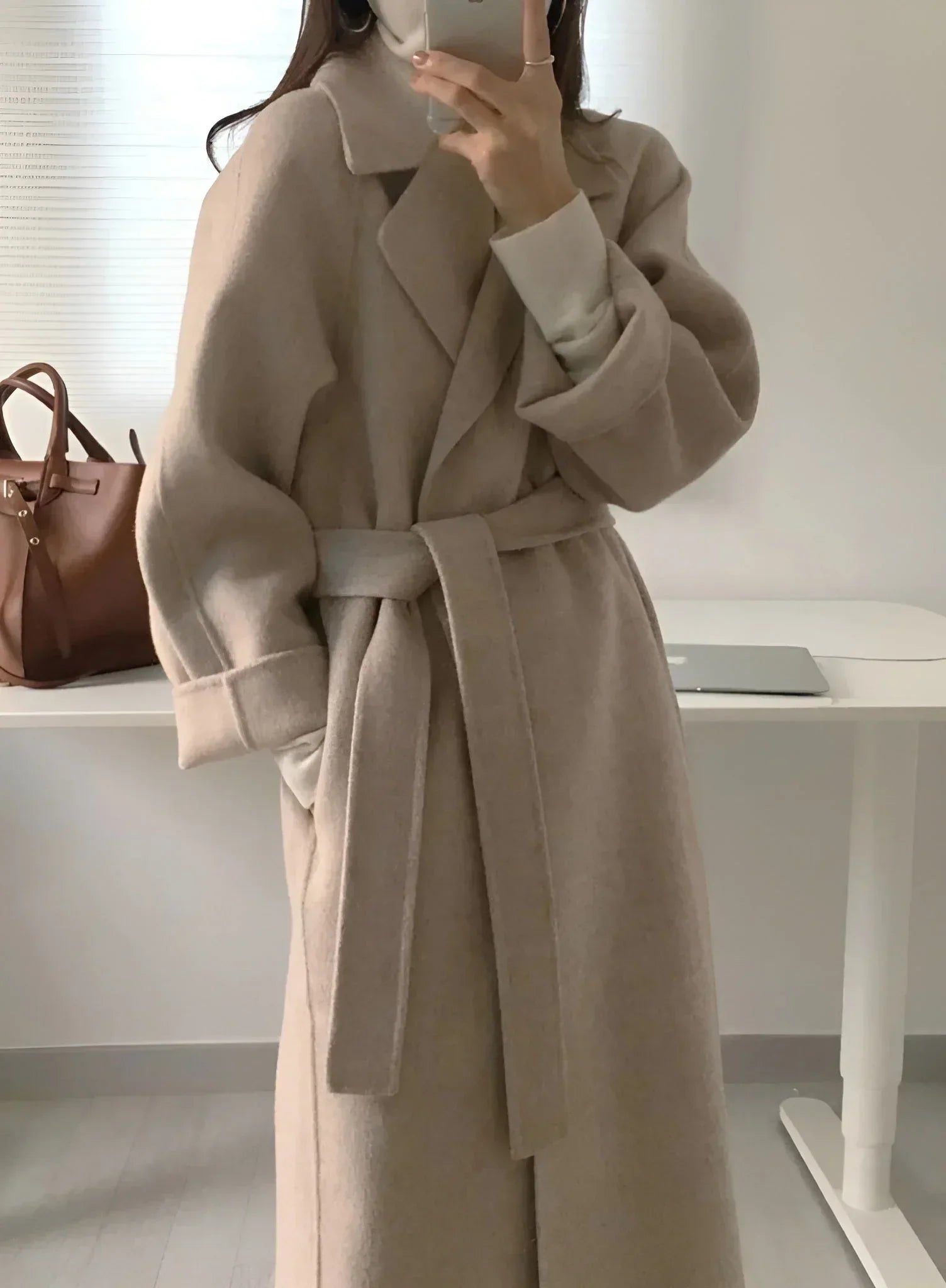 Manteau Long Femme avec Ceinture et Col Chic