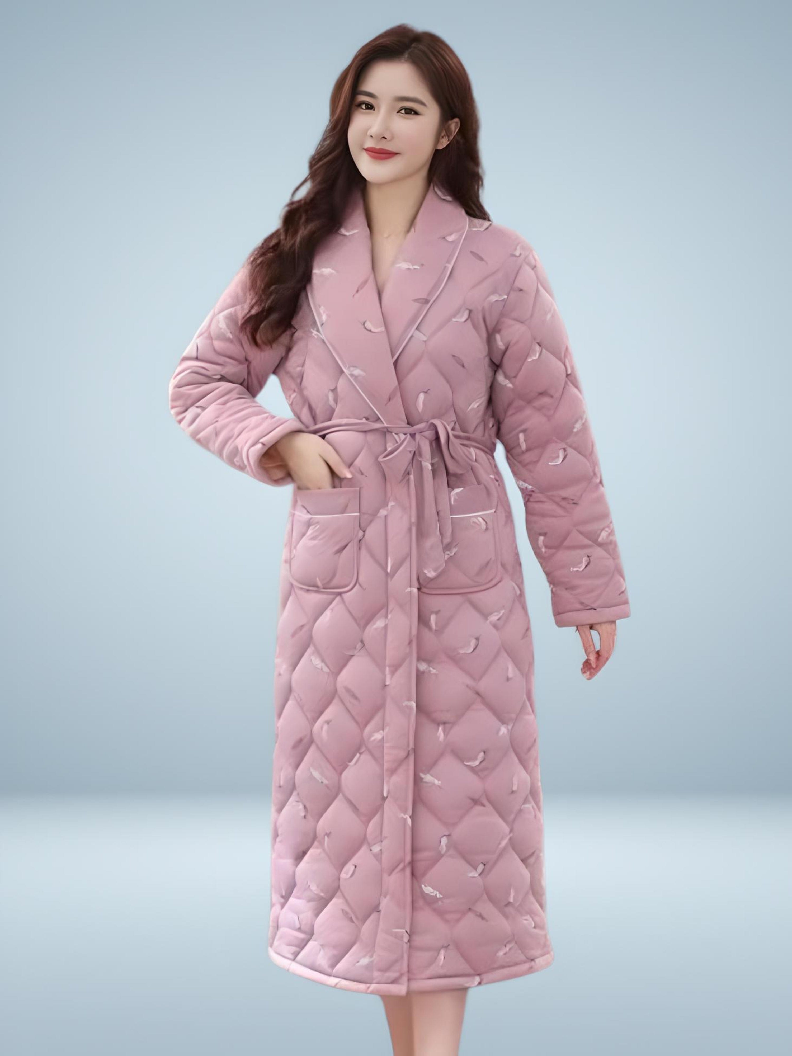 Gesteppter gemusterter Damenbademantel