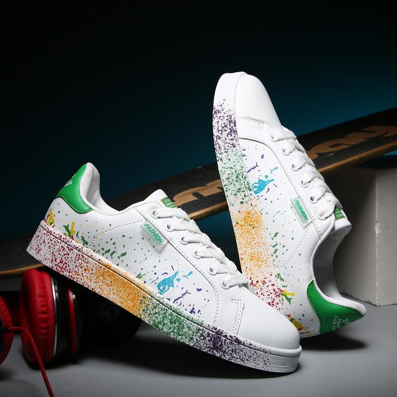 Baskets basses pour femmes Imprimé graffiti coloré - Noir