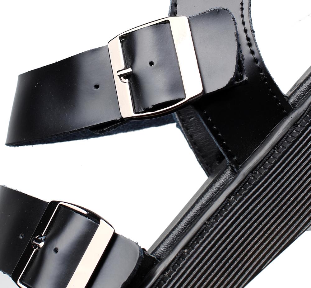 Lässige Gladiator-Sandalen