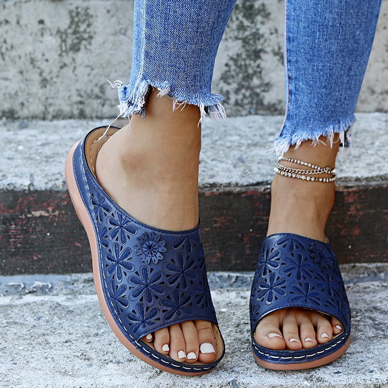 Orthopädische Keilsandalen mit offener Zehenpartie