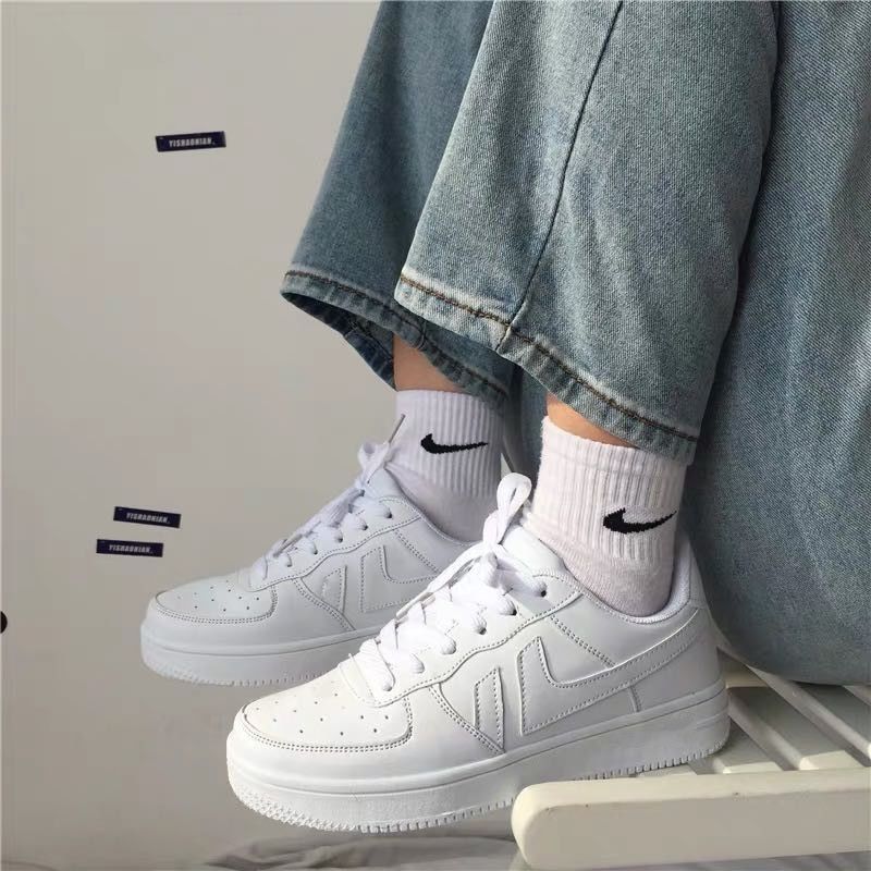 Air Strong 1 Schuhe
