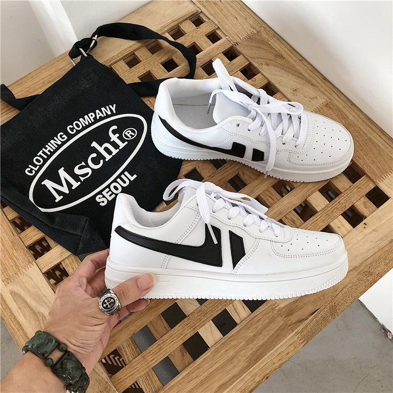 Air Strong 1 Schuhe