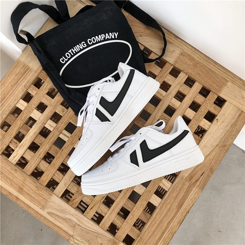 Air Strong 1 Schuhe
