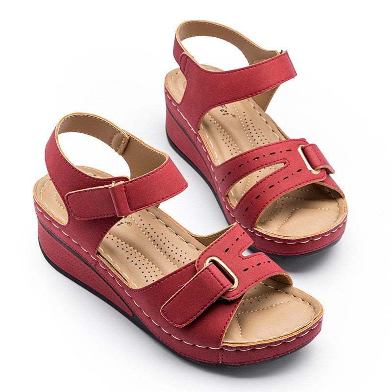 Orthopädische Keilsandalen für Damen von Zinka