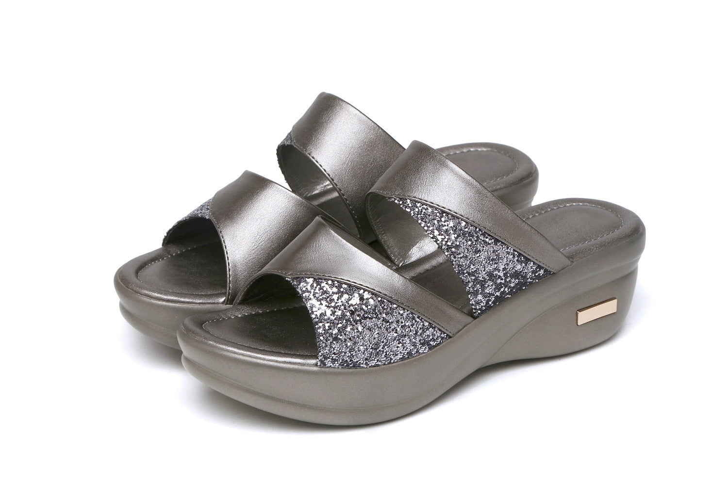 Bequeme, glitzernde Plateau-Sommersandalen mit Keilabsatz