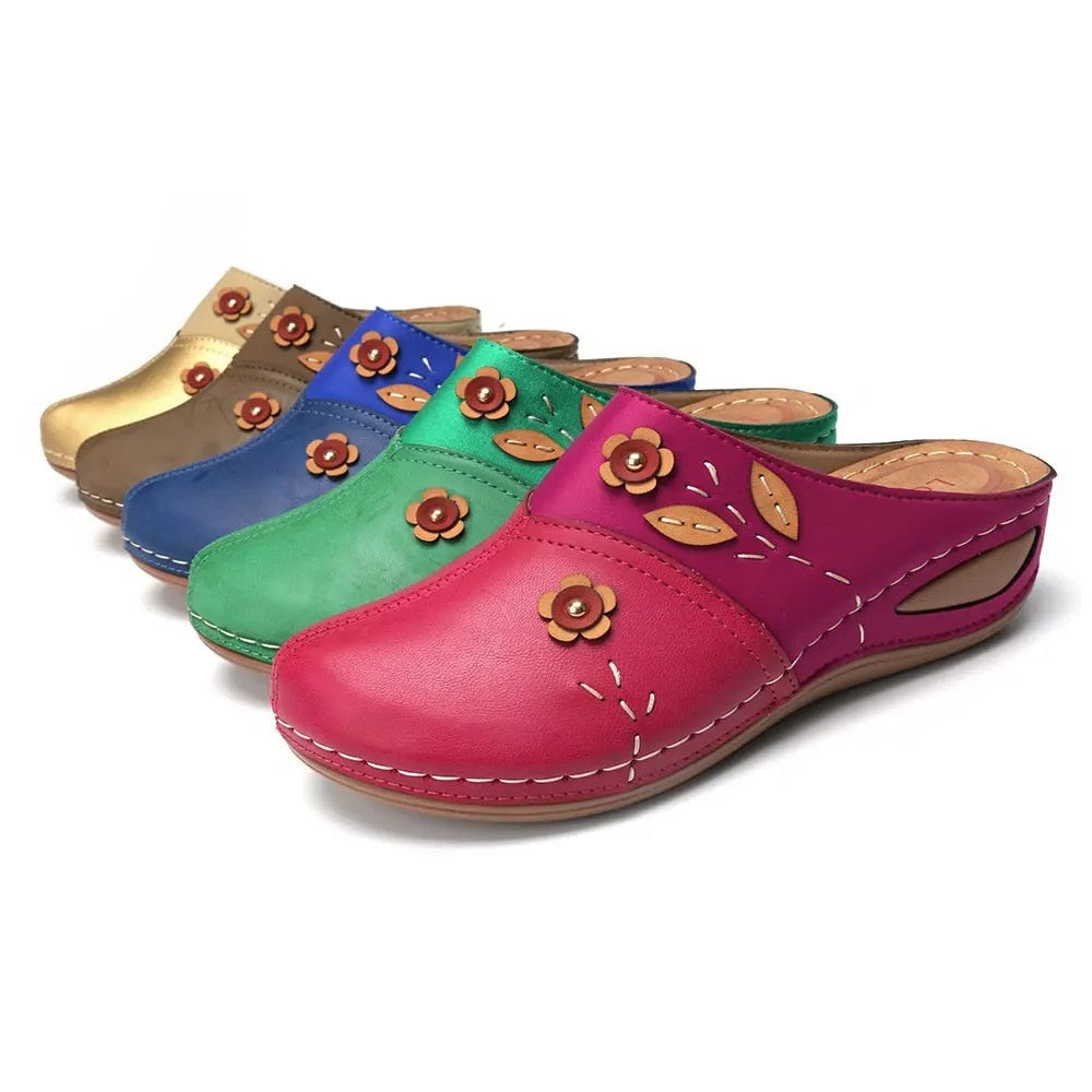 Bequeme, weiche Clogs mit Blumenmuster