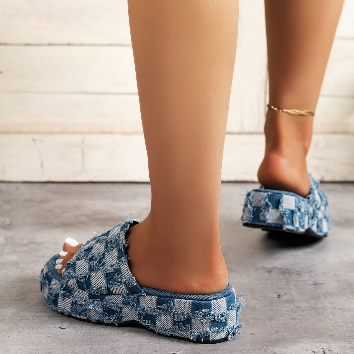 Damen-Jeanssandalen mit dicker Sohle – Carryz