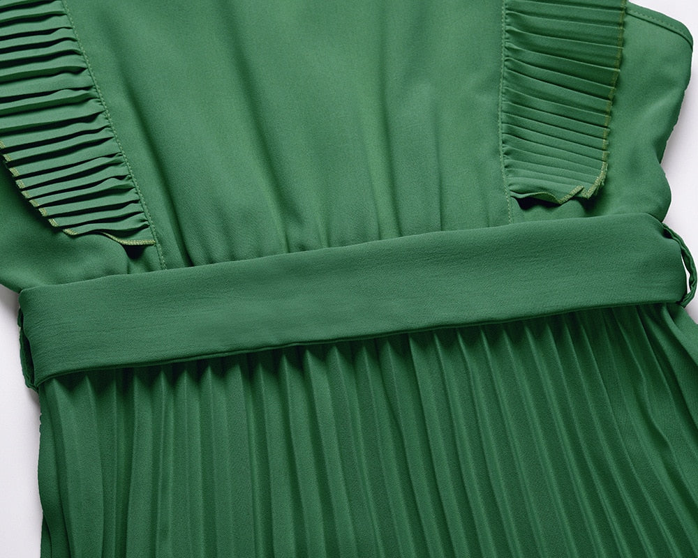 Langes Strandkleid zum Schwimmen