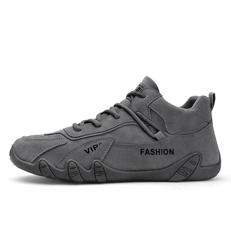 Atmungsaktive und leichte Herrenschuhe - Issence