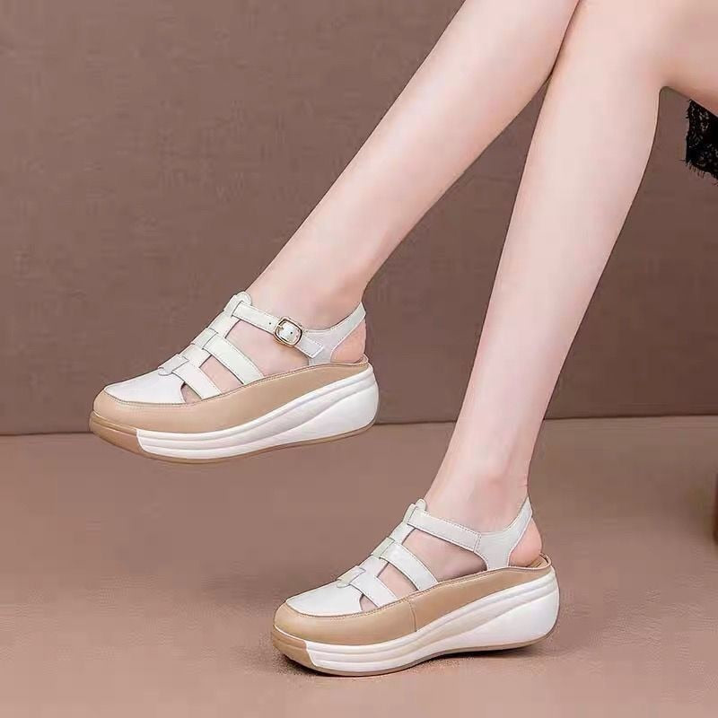 Damen-Sandalen mit runder Zehenpartie und lässiger Schnalle – Cruz