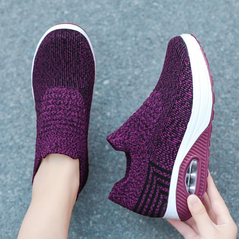 Atmungsaktive orthopädische Sportschuhe für Damen mit Gummisohle