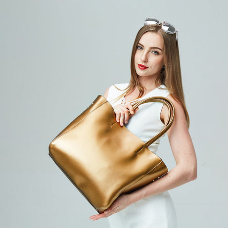 Sac à main cuir souple brillant
