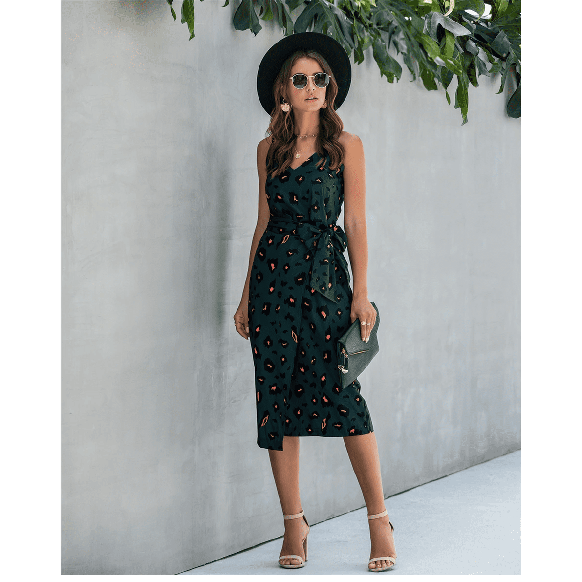 Dunkles böhmisches langes Kleid