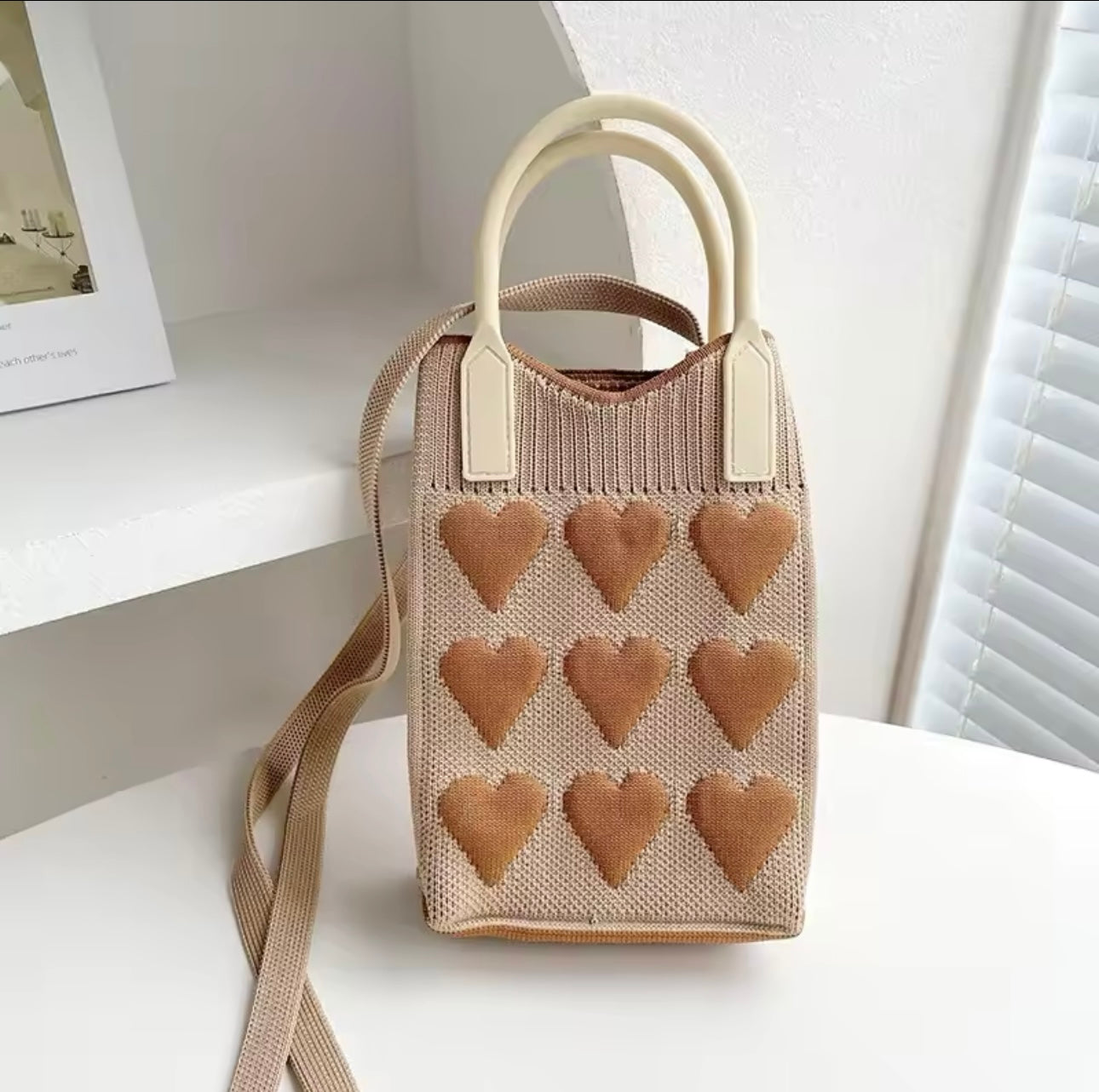 Sac à main - Love Thyself disponible en plusieurs couleurs