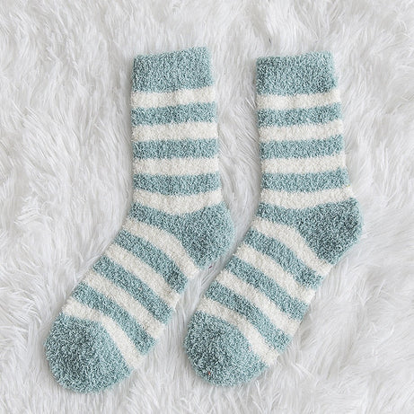 Chaussettes longues en peluche pour femmes à rayures colorées Oakleigh
