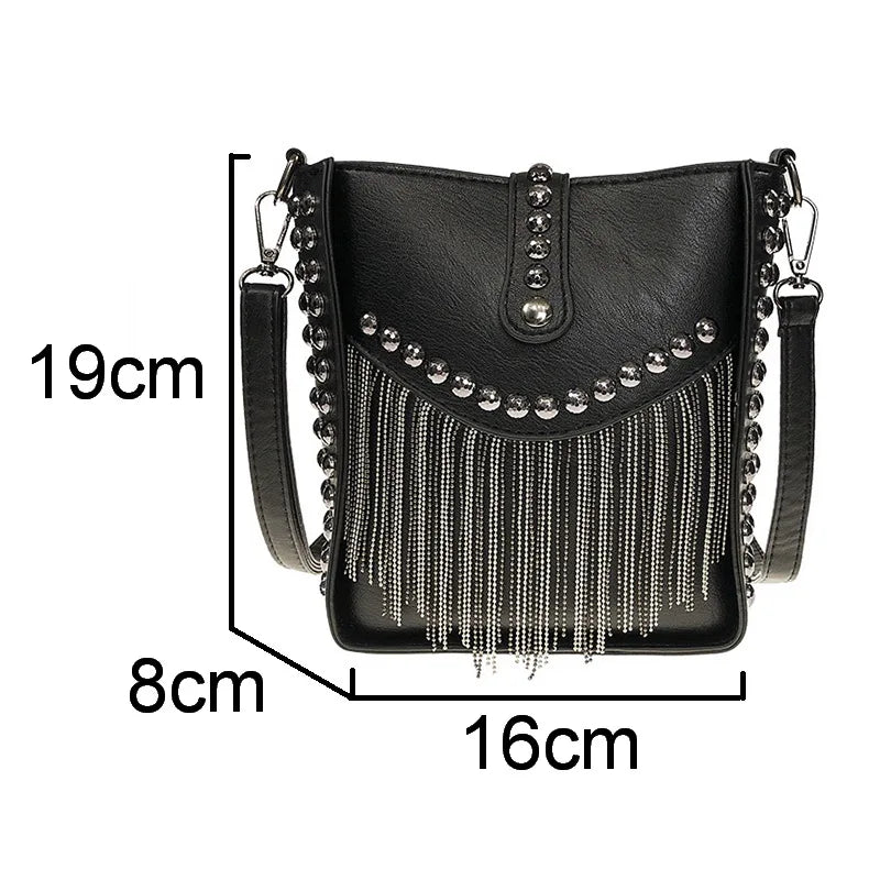 Sac Bandoulière Femme à Frange et Rivet Métallique
