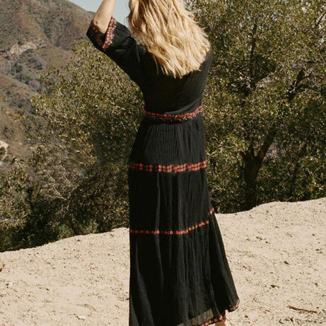 Robe Longue Bohème Dentelle Noire