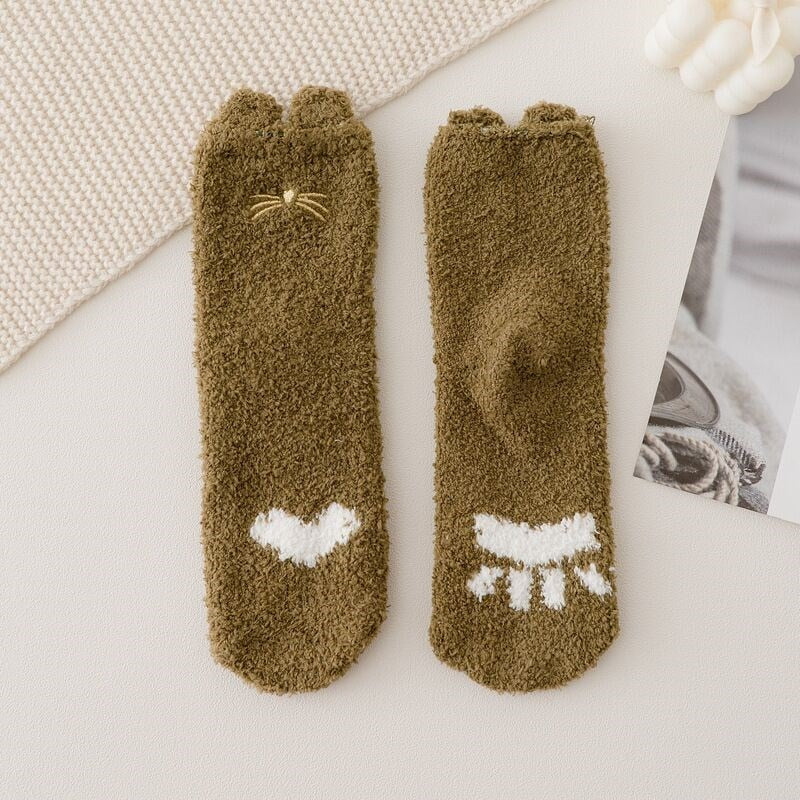 Chaussettes longues et moelleuses pour femme avec motif empreinte de patte Lainey