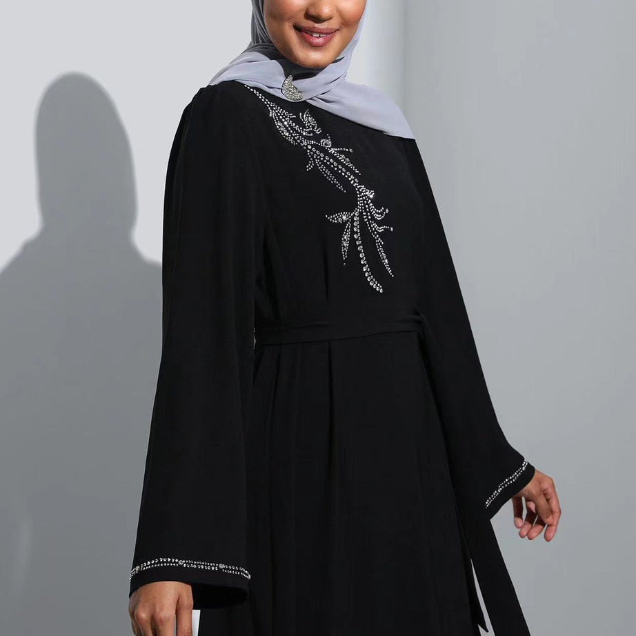 Schicke Frau Gandoura