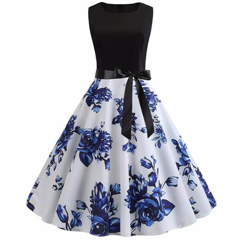 Vintage-Kleid, weißer und blauer Rock und schwarzes Oberteil