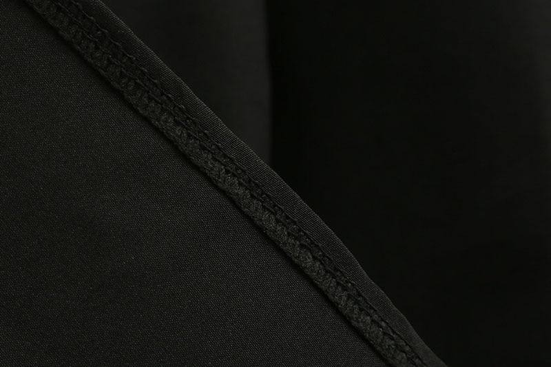 Robe vintage Noir Divin