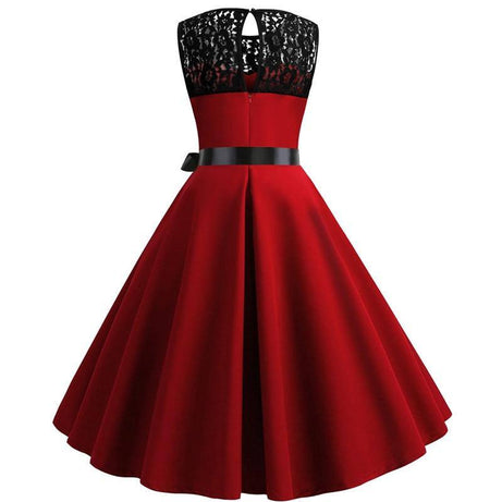 Robe Vintage  Rouge à Col en Dentelle 50's