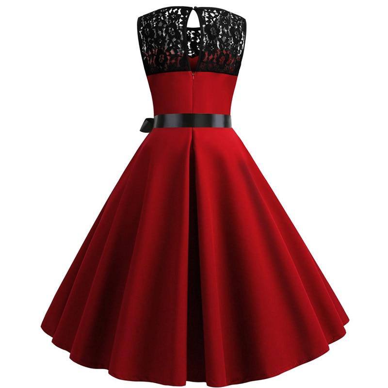 Robe Vintage  Rouge à Col en Dentelle 50's