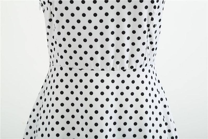 Robe vintage Blanche à Petits Pois Noirs