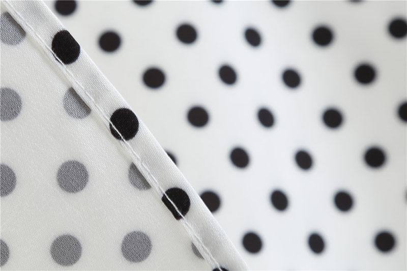 Robe vintage Blanche à Petits Pois Noirs