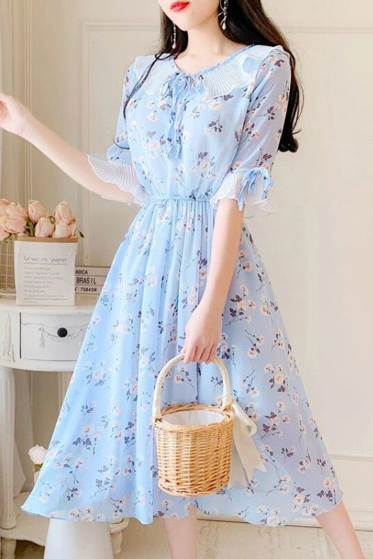 Böhmisches Kleid mit Claudine-Kragen – Anthelme
