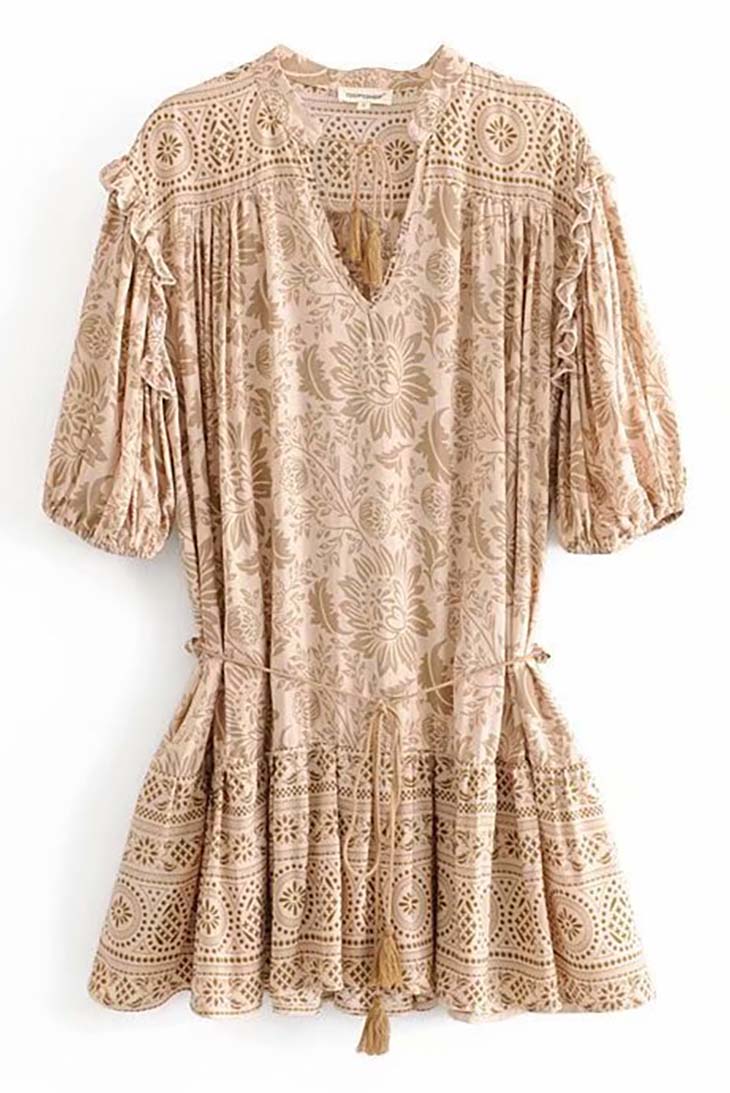 Böhmisches Spitzenkleid in Ecru – Amandine
