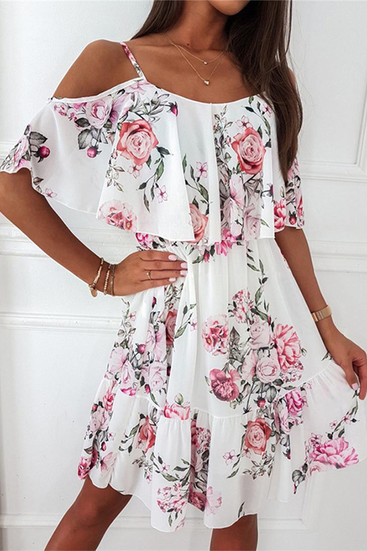 Kurzes böhmisches Blumenkleid – Beere