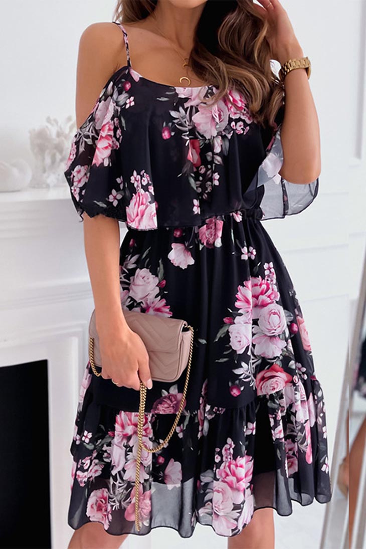 Kurzes böhmisches Blumenkleid – Beere