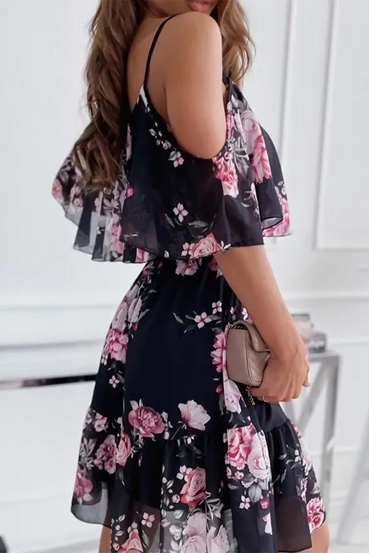 Kurzes böhmisches Blumenkleid – Beere