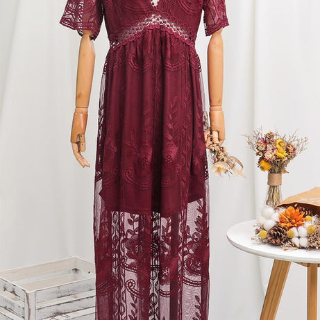 Langes schwarzes böhmisches Spitzenkleid – Seraphina