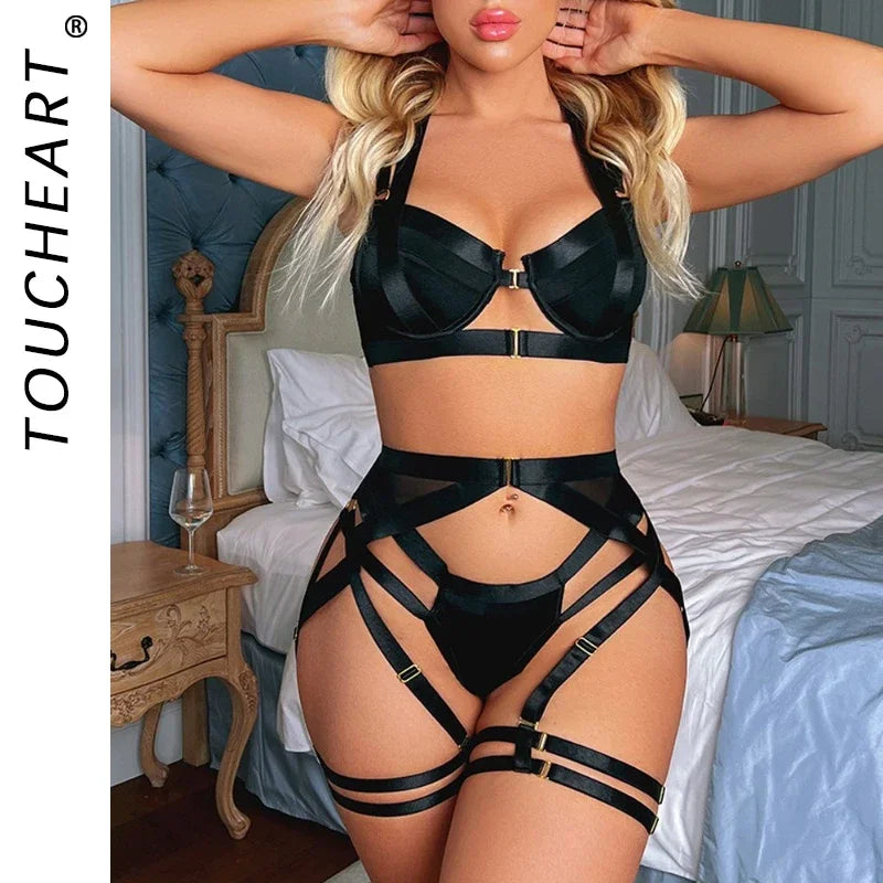 Robe libertine - Ensemble sexy en dentelle avec soutien-gorge en métal