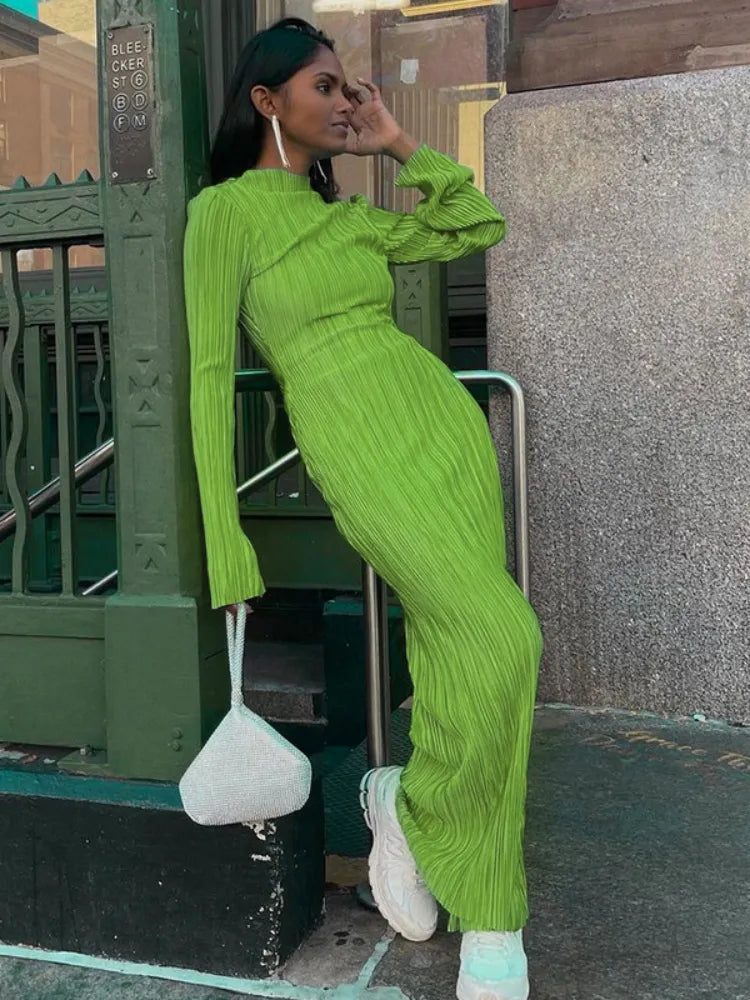 Sandrine – Langes Damen-Abendkleid mit ausgestellten Ärmeln und Rundhalsausschnitt für Damen