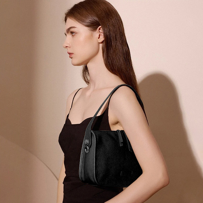 Petit sac à main cuir noir souple