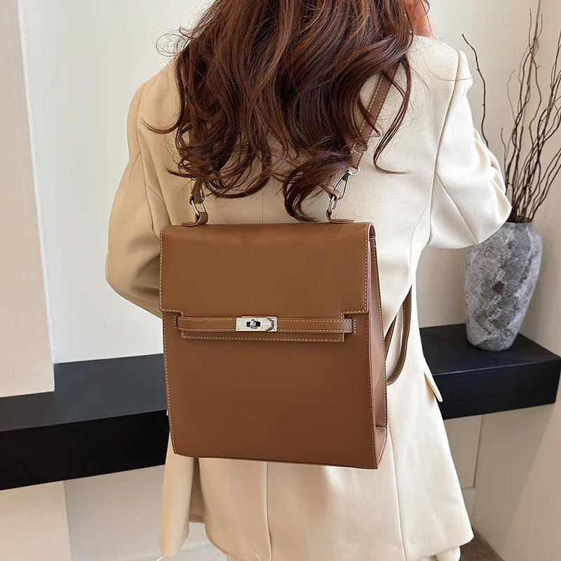 Sac à Main et à Dos Femme Élégant et Carré