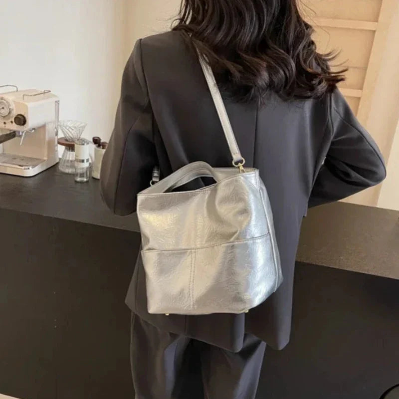 Sac à Main Fourre-Tout Spacieux Design Minimaliste et Élégant